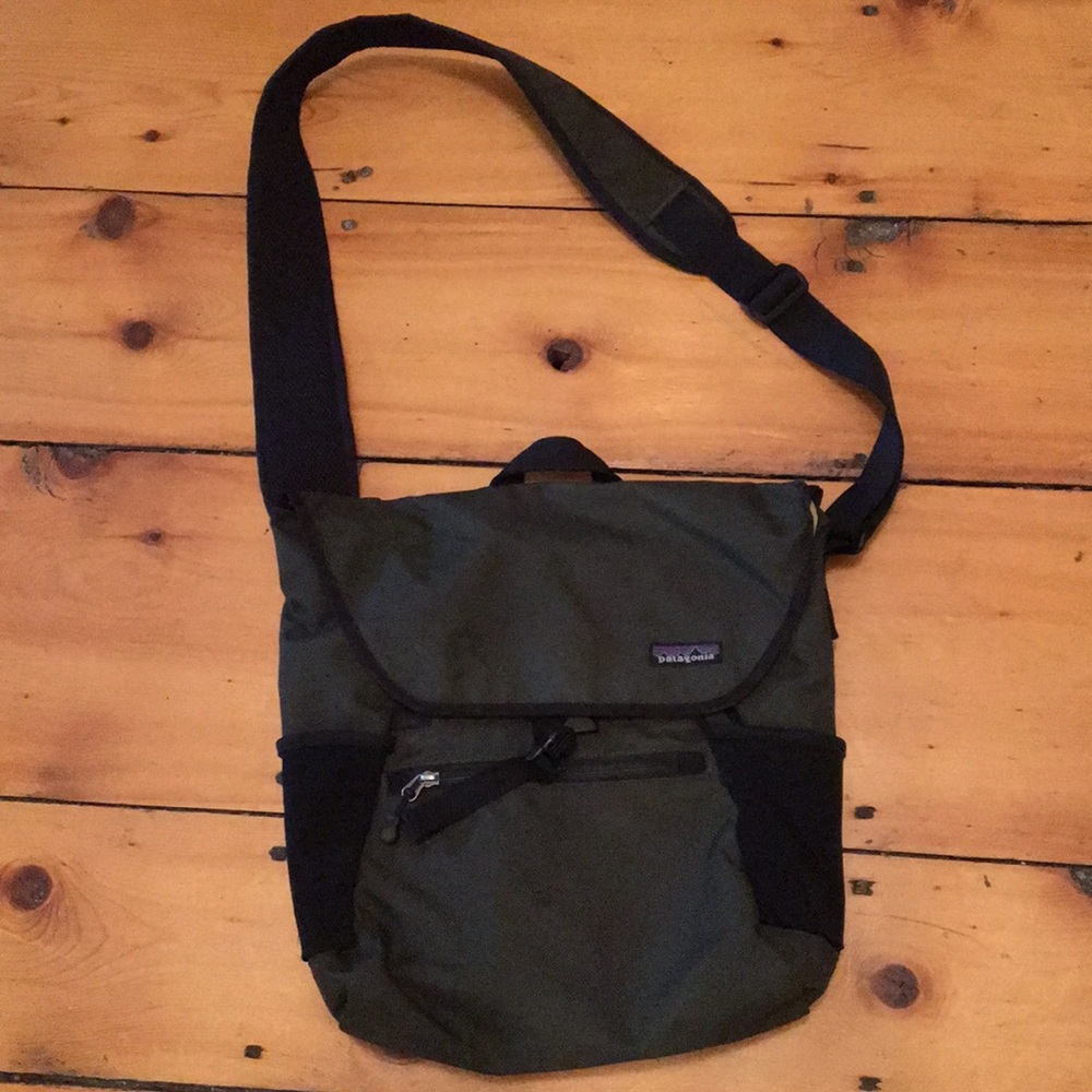 Patagonia Messenger/ Laptop Bag